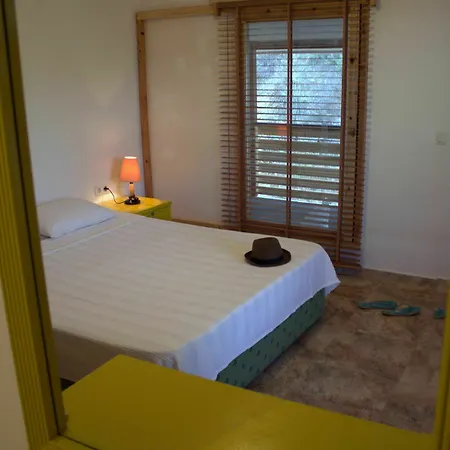 Chimera Pia Aparts Hotel 3*