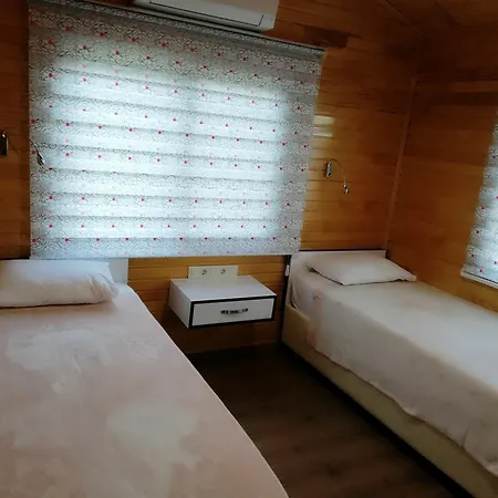 Hotel Chimera Pia Aparts